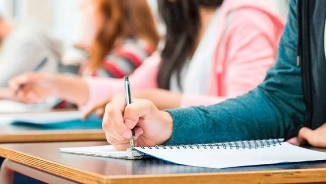 /fundacion-pan-american-silver-financia-preuniversitario-cpech-en-taltal