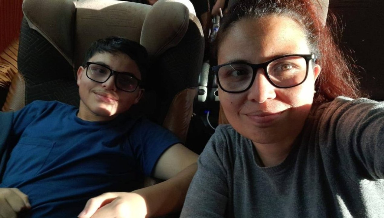 /local/desde-taltal-a-santiago-joven-participa-en-comercial-tras-meses-de