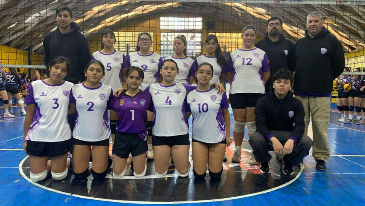 /femenino-voleibol-participo-de-competencia-nacional