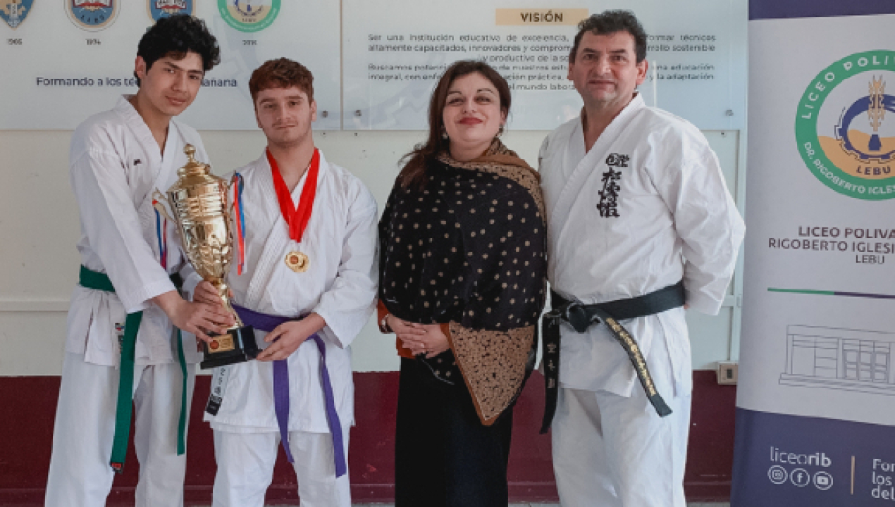 /estudiantes-del-liceo-dr-rigoberto-iglesias-bastias-destacan-en-torneo