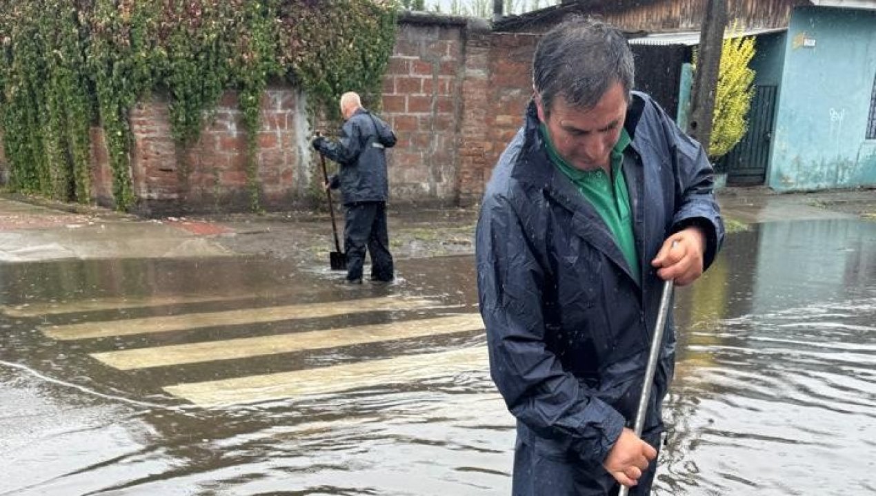 /curico-refuerza-medidas-ante-ola-de-frio-y-lluvias
