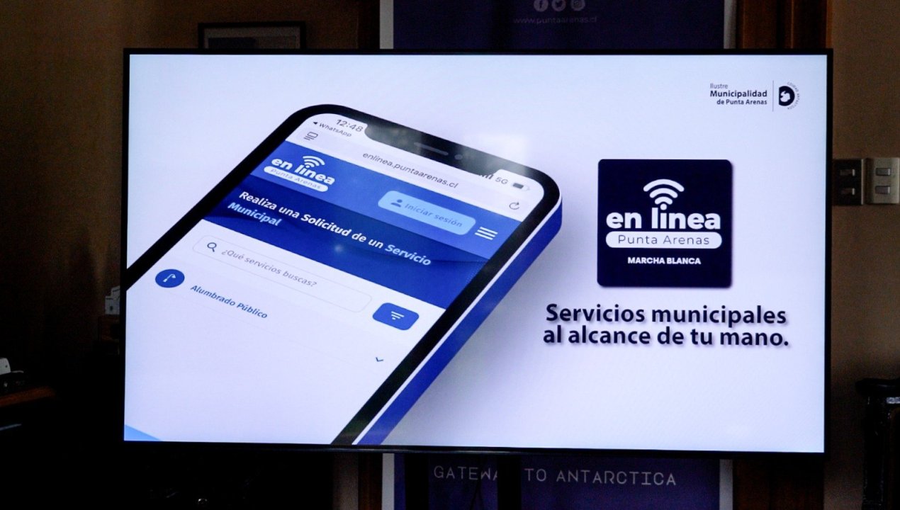/municipio-lanza-punta-arenas-en-linea-para-agilizar-solicitudes