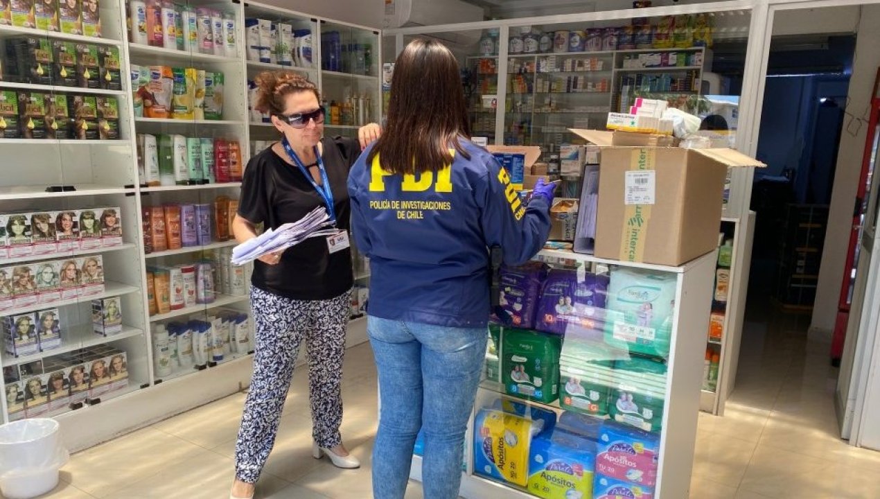 /fiscalia-de-arica-formalizo-a-dueno-de-farmacias-por-venta-ilegal-de