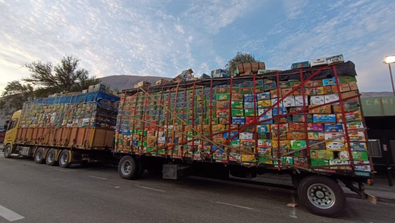 /sag-intercepta-camion-con-32-mil-kilos-de-productos-agricolas-en-la-barrera