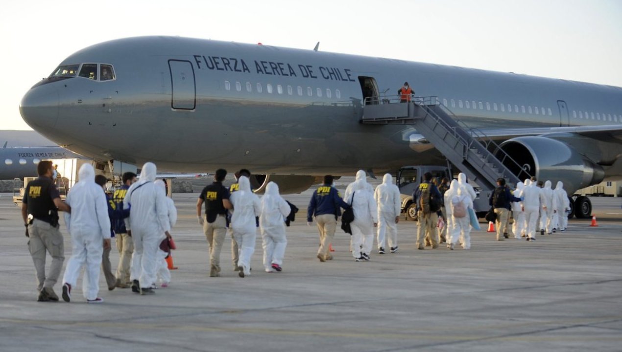 /actualidad/relaciones-exteriores/corte-suprema-y-gobierno-confirman-problemas-para-vuelos-de-expulsion-a