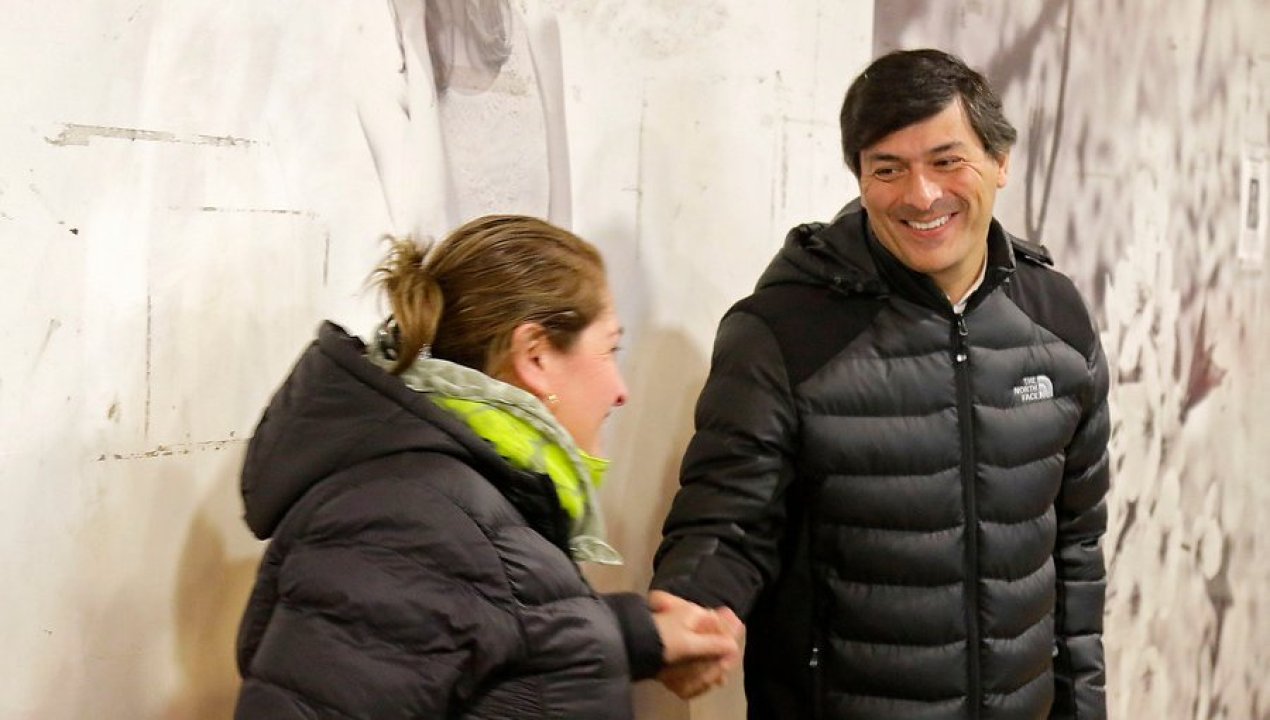 /magazine/parisi-llamo-a-los-mineros-a-enchular-a-la-vieja-en-debate-presidencial