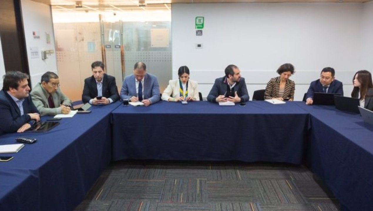 /declaracion-publica-de-reunion-con-sinovac