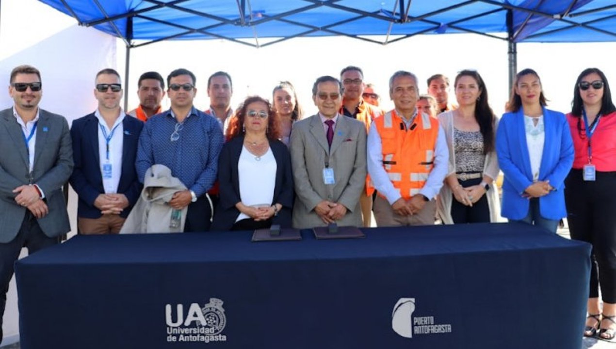 /ua/universidad-de-antofagasta-firma-importante-convenio-con-epa