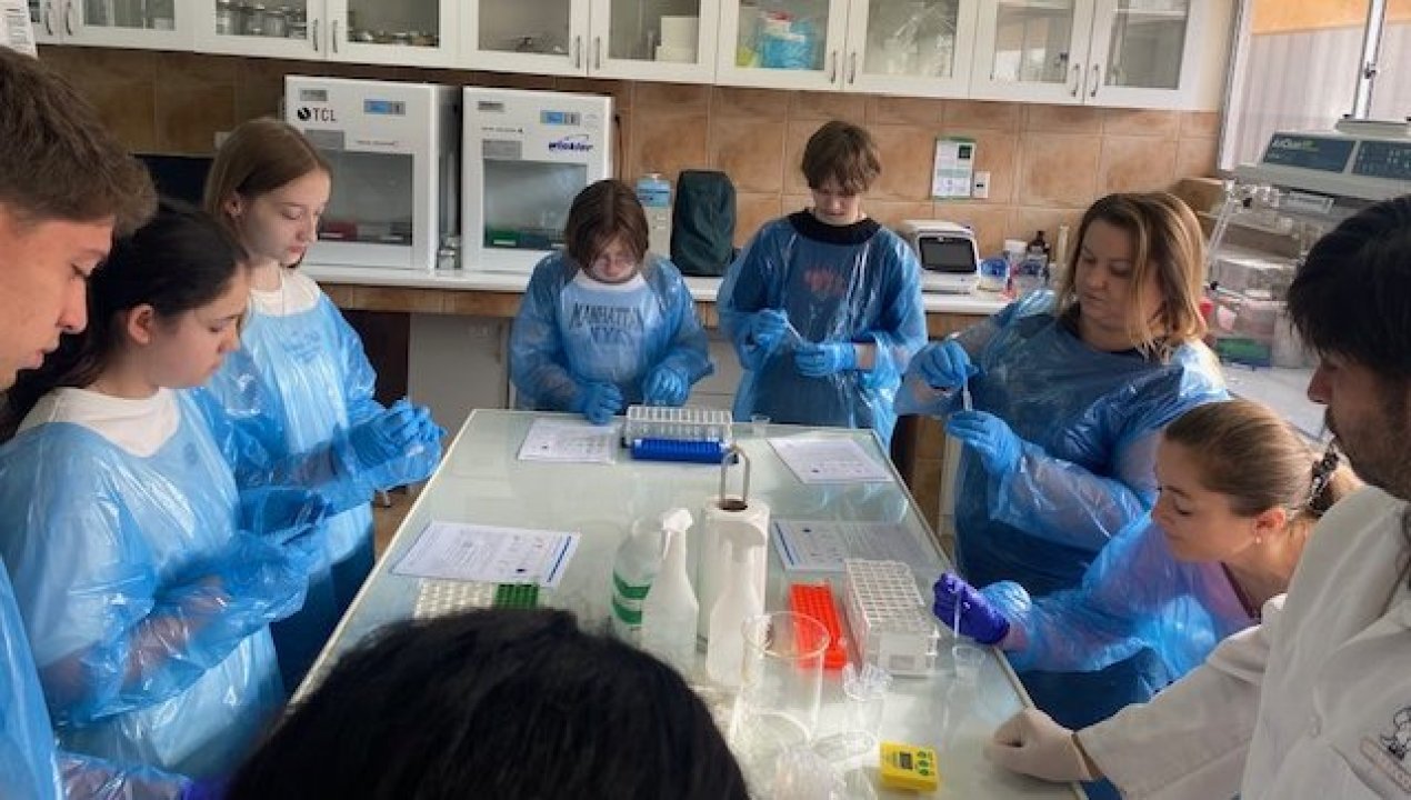 /delegacion-de-polonia-conocio-investigaciones-de-la-ua