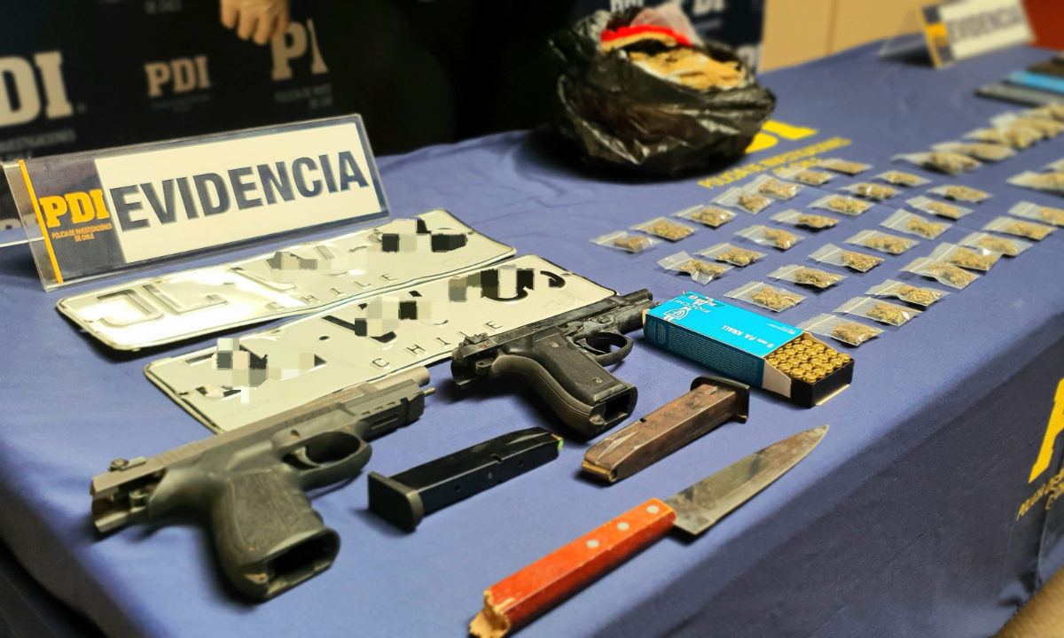 /fiscalia-y-pdi-logran-captura-de-peligrosos-asaltantes-de-almacenes-se-les